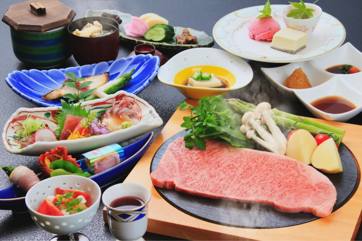 写真：秋の懐石料理