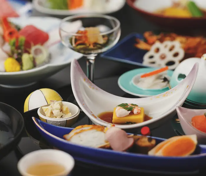 写真:会席料理一例